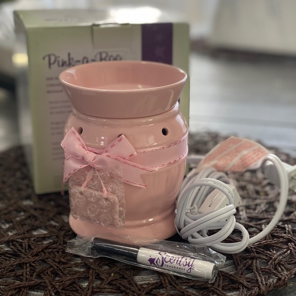 Scentsy warmer - Picture 4 of 4